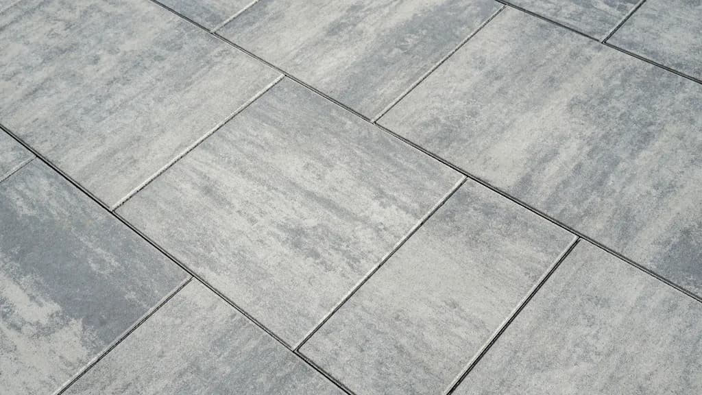 Gdzie kupić kostkę brukową? Sprawdź najlepsze oferty i ceny