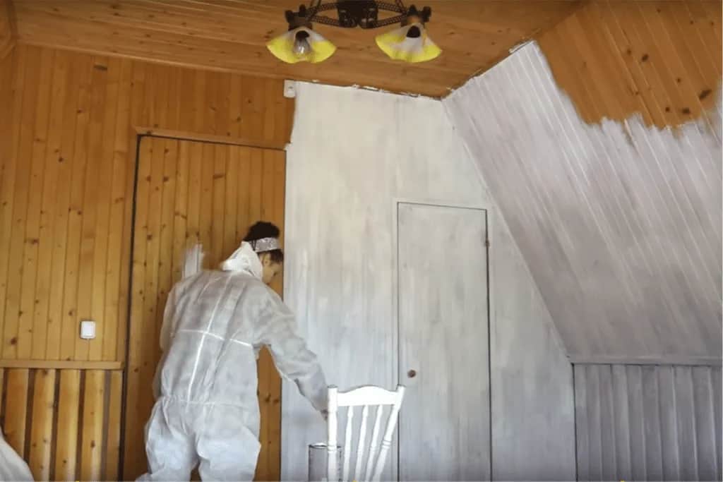 Malowanie boazerii: połysk czy mat? Wybór, który zmieni wnętrze