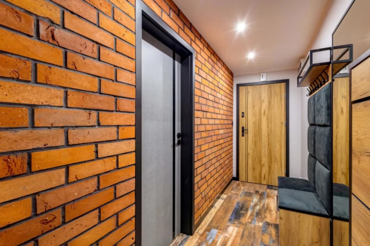 Jak położyć cegłę na ścianę bez błędów - krok po kroku do sukcesu