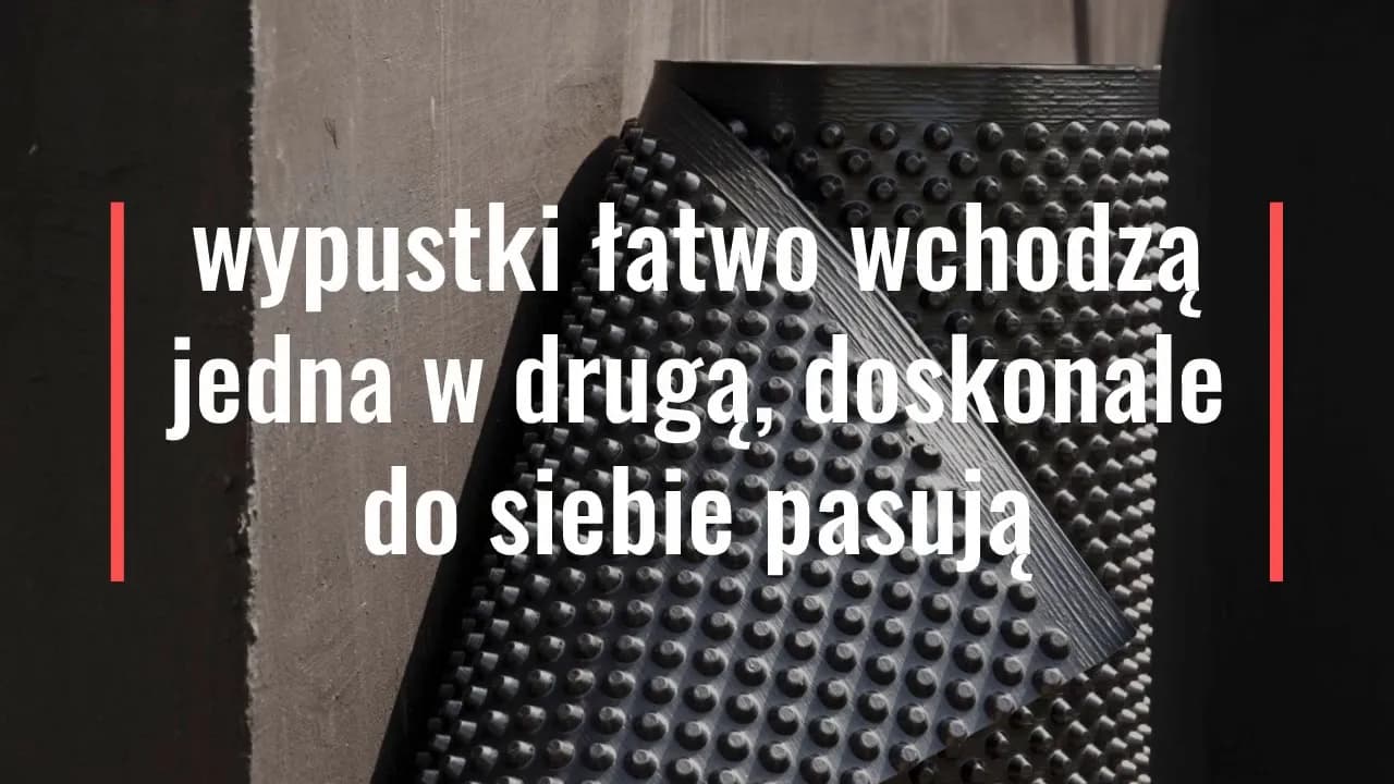 Jak położyć folię na fundament, aby uniknąć problemów z wilgocią