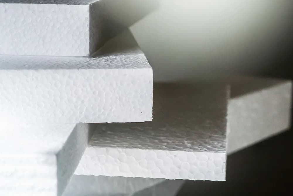 Jaka grubość styropianu na fundament? Klucz do energooszczędności