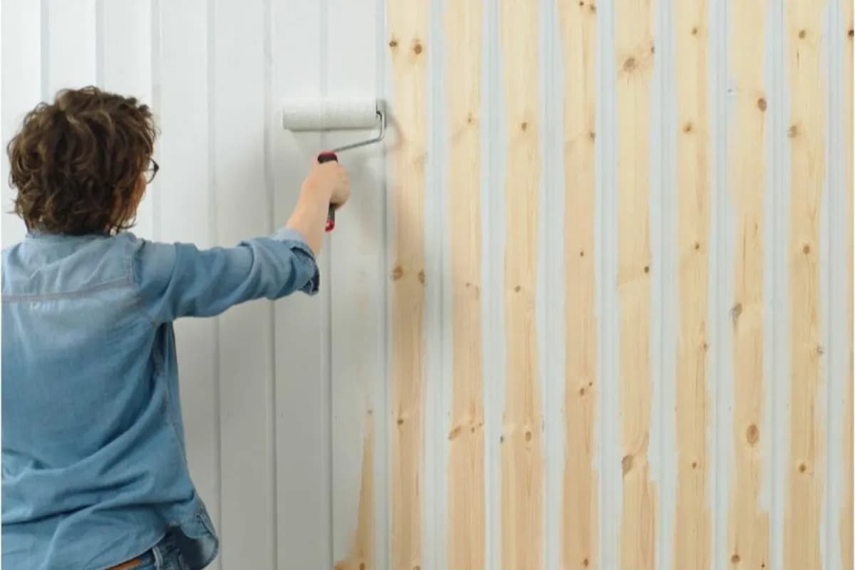 Jak pomalować boazerię lakierowaną - proste kroki i ważne wskazówki