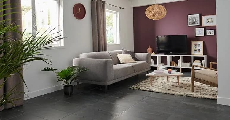 Czym jest gres? Odkryj jego właściwości i zastosowanie w budownictwie